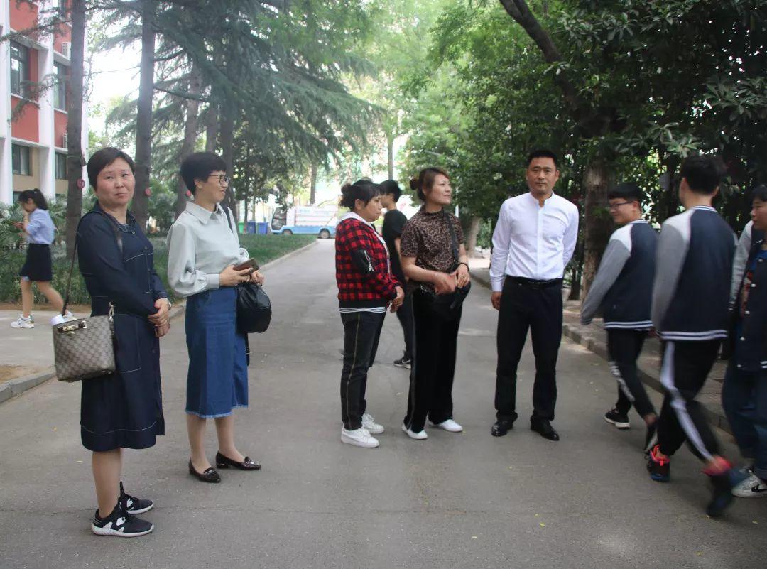 押中高考题、中考题？？？？？？？？！304am永利集团官网都会森林学校学校“硬核”实力圈粉无数！