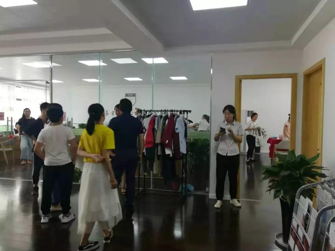 好怙恃+好先生！本周日，，，，，中招说明会，，，，，与您相约在景物如画的304am永利集团官网都会森林学校!