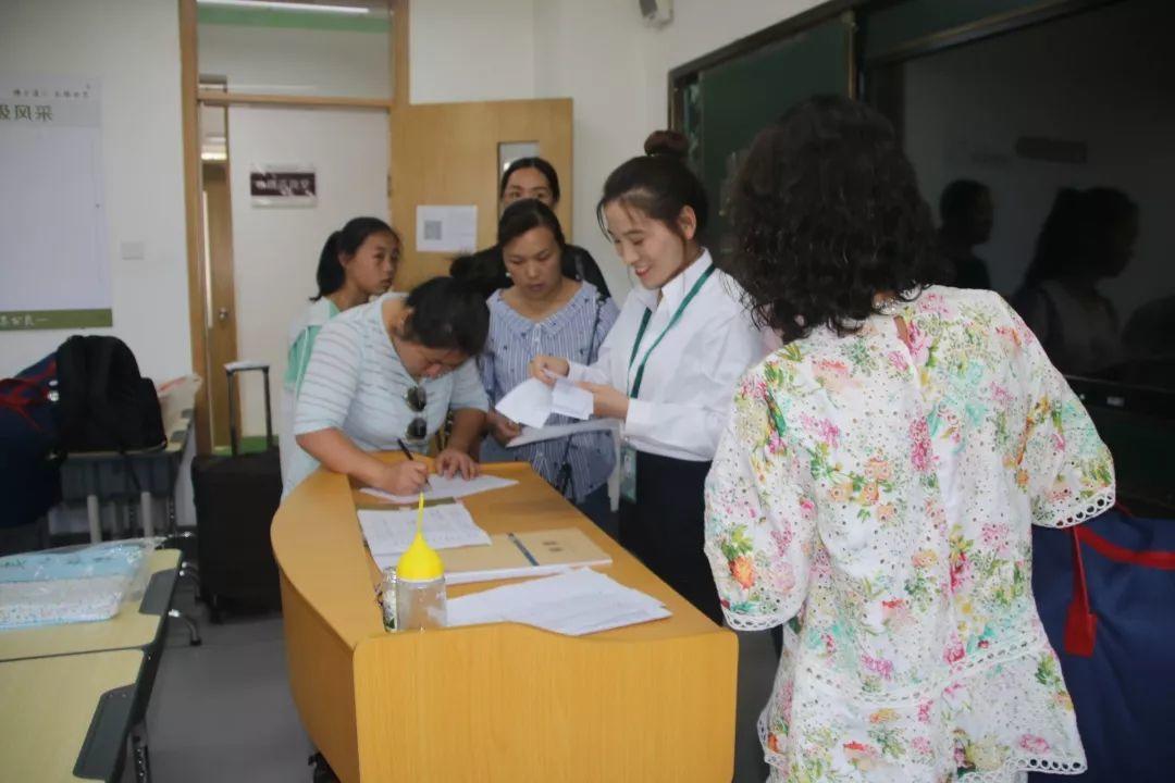 大事记|304am永利集团官网都会森林学校新生报到暨军训开营仪式