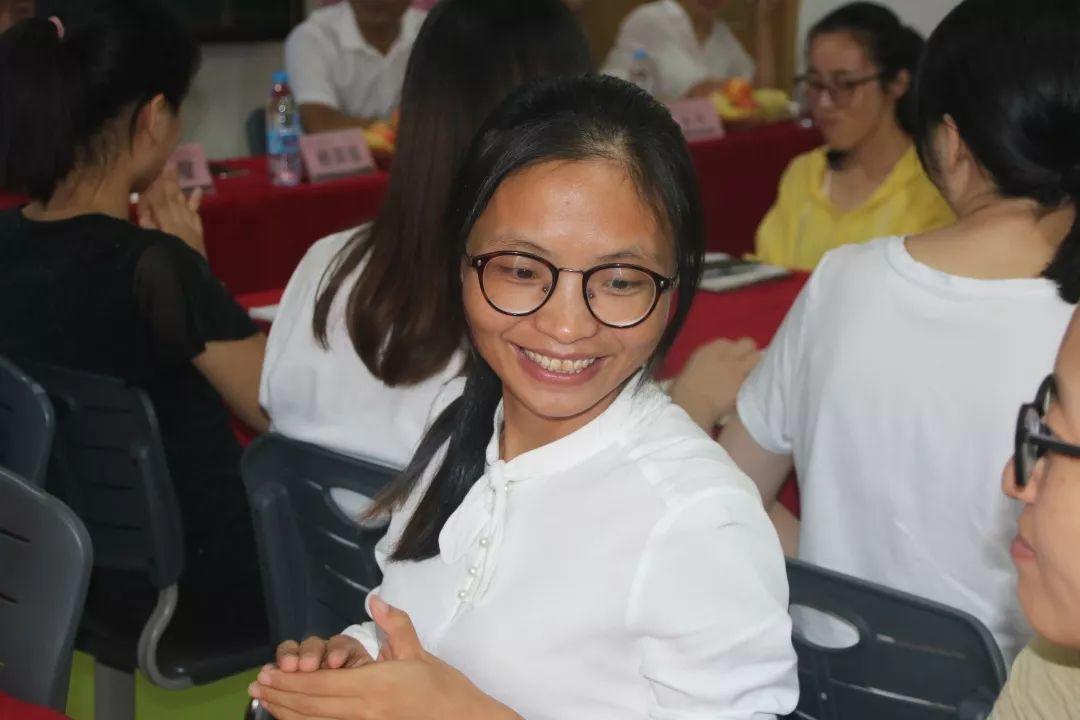 西席节，，，，，我们这样过！