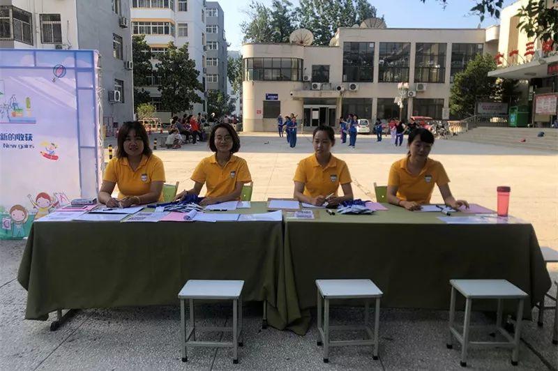 【你好，，，，新同砚】孩子幸福的童年，，，，我们来守护！