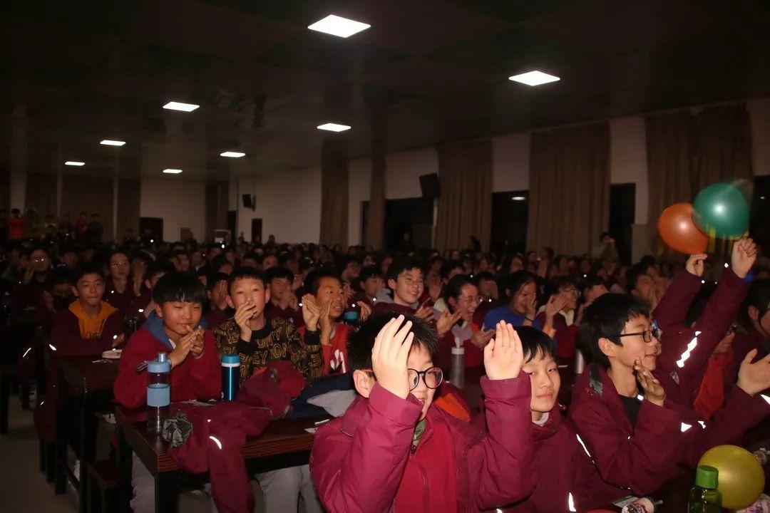 青春筑梦304am永利集团官网 激情唱响你我他——304am永利集团官网都会森林学校中学部2020迎新汇演