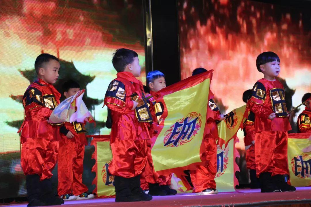 畅想中国梦 · 魅力304am永利集团官网——304am永利集团官网幼教事业部迎新汇演