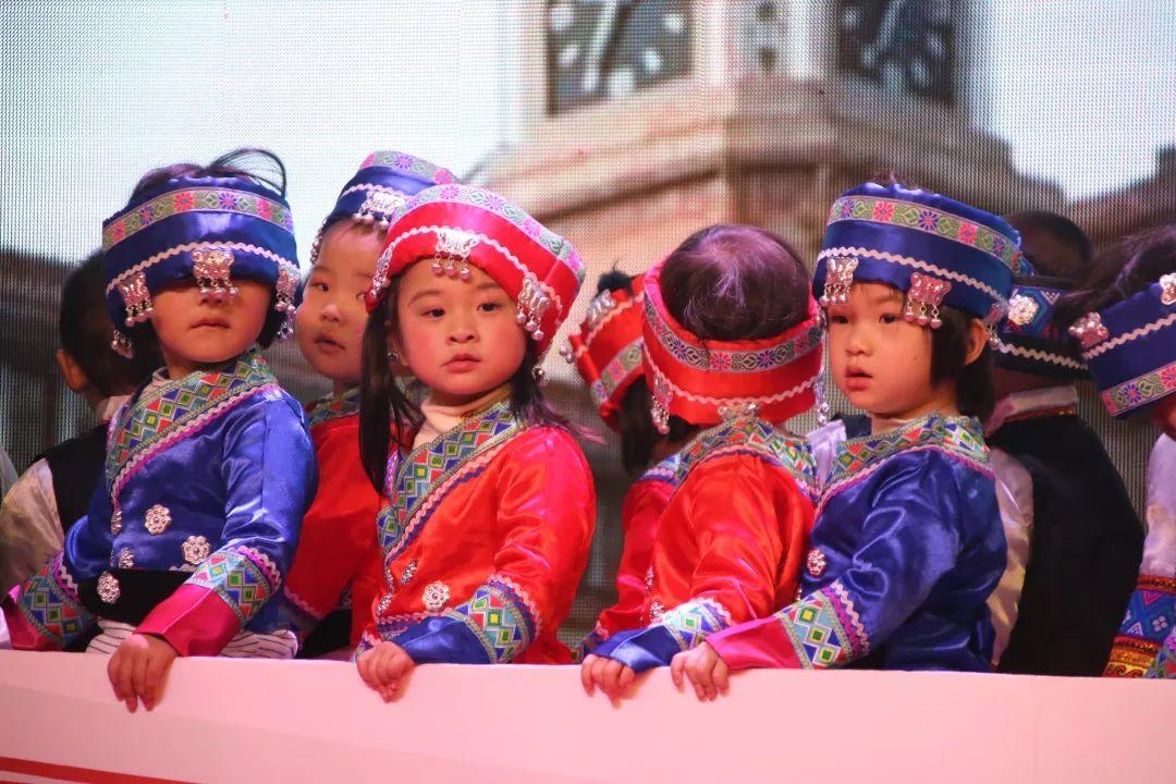 畅想中国梦 · 魅力304am永利集团官网——304am永利集团官网幼教事业部迎新汇演