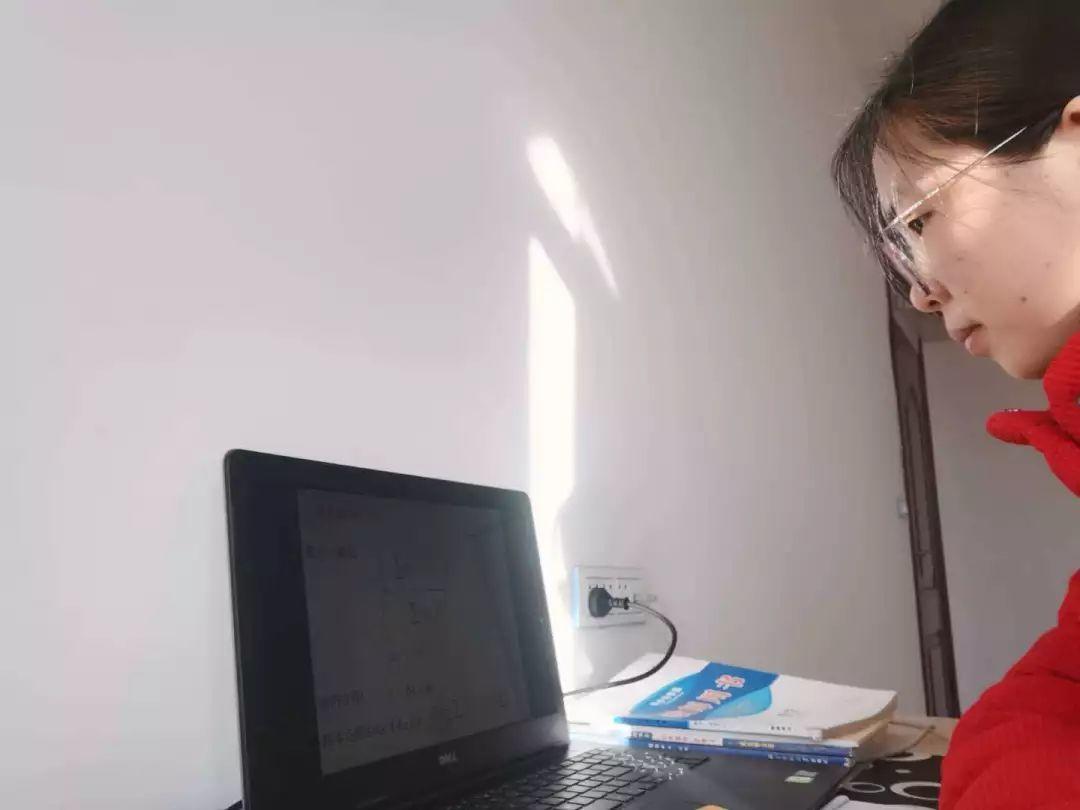 抗击疫情 你我偕行——郑州304am永利集团官网都会森林学？？？够饕咔橹魈獍嗷