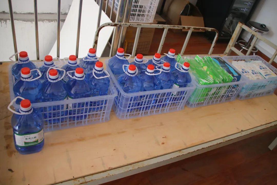 郑州市卫生监视所到304am永利集团官网都会森林学校检查新冠肺炎疫情防控事情